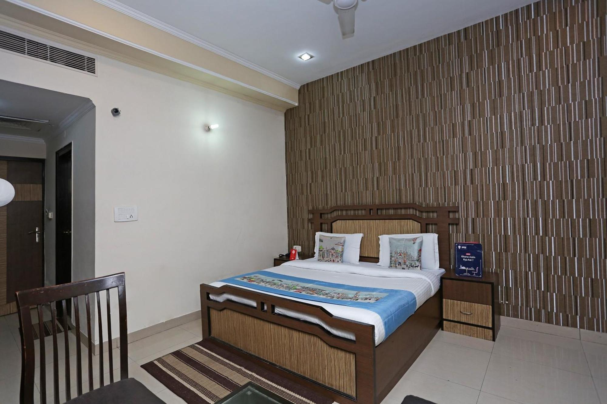 Hotel O Mukut Regency Ghaziabad Esterno foto
